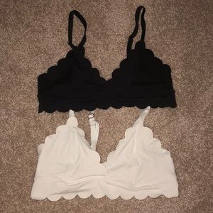 Set of Bralettes